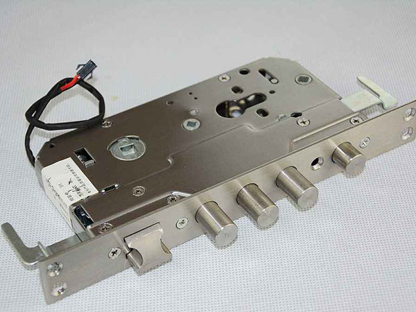 大连24小时上门开锁公司